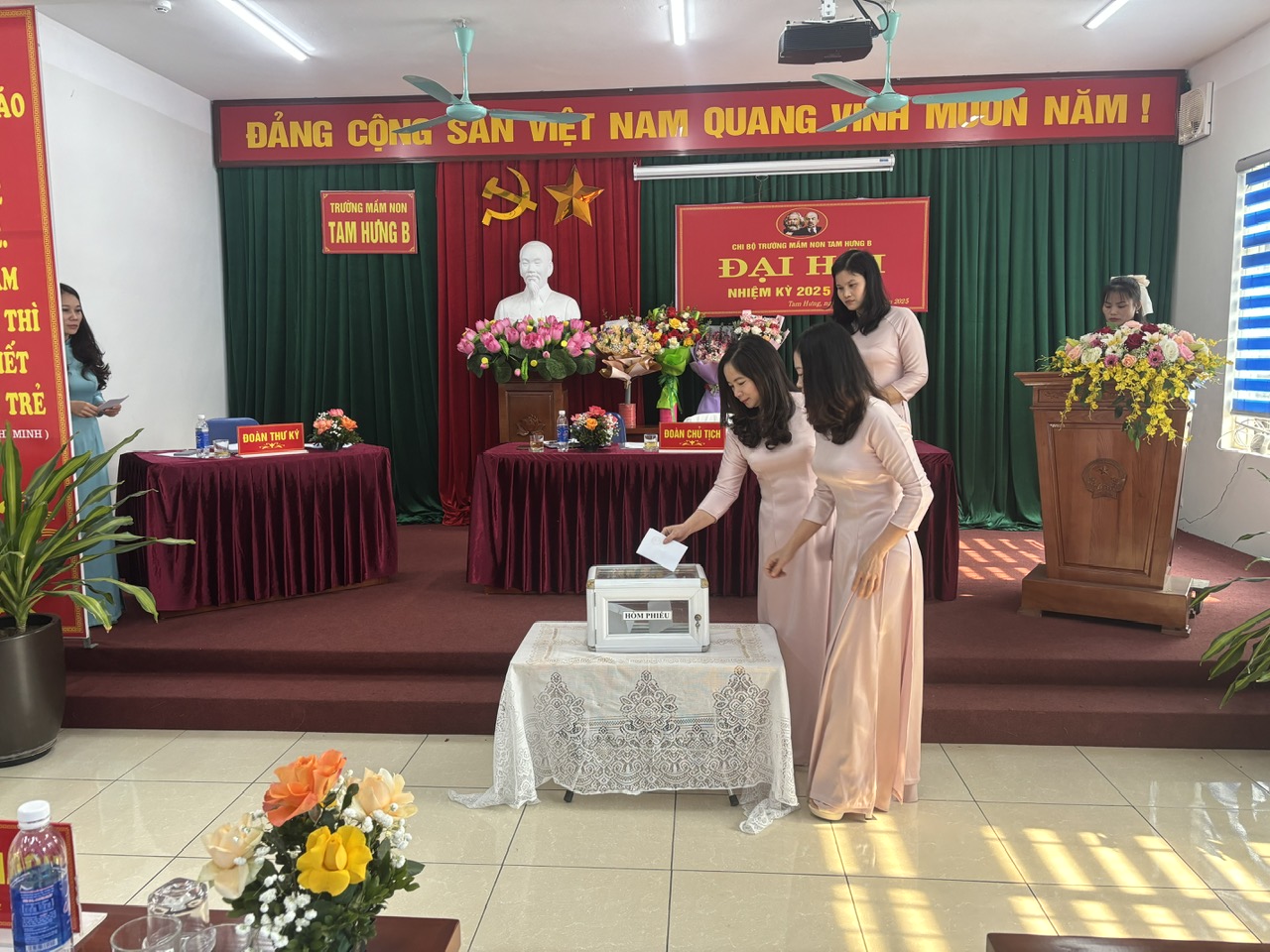 z6236775367233 b5f1964496656595178d04be19a2d10a