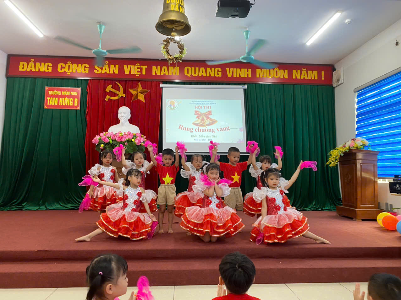 z6579885564563 2319410c78269c8b72bcfea25dfccf76